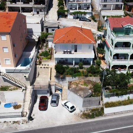 Apartmani Skalinada 玛里纳 外观 照片