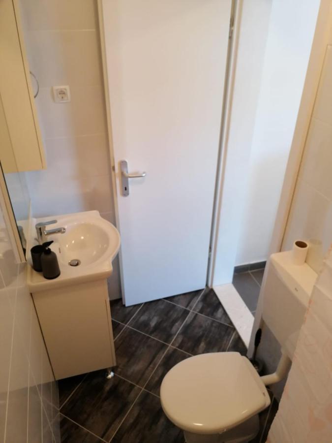 Apartmani Skalinada 玛里纳 外观 照片