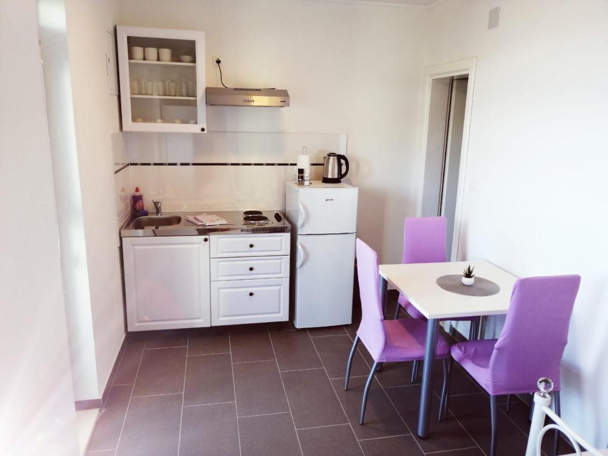 Apartmani Skalinada 玛里纳 外观 照片